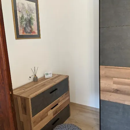 Flora Apartament